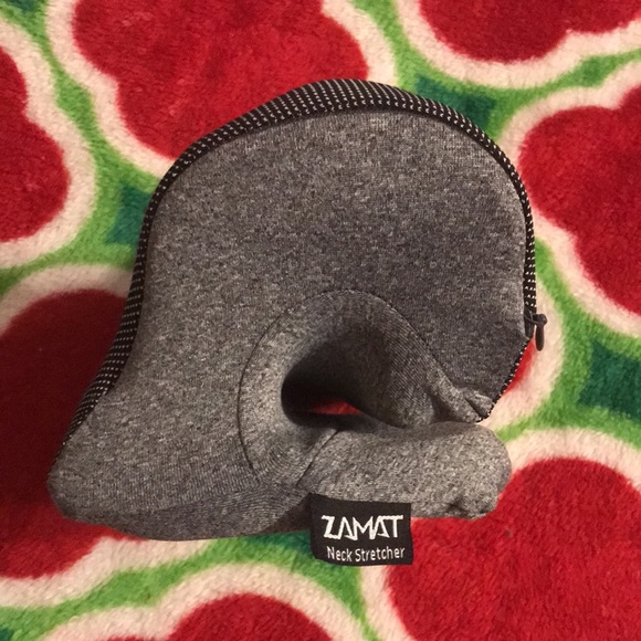 Zamat Neck Stretcher/Relaxer Pillow - Picture 3 of 12